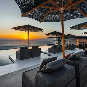 Tagoo Black Mykonos 4*, Mykonos Town יוון