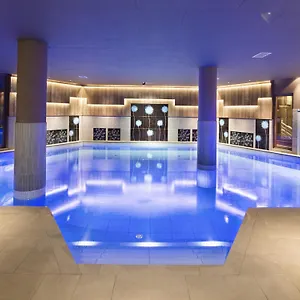 Le Hameau Du Kashmir 4*, ואל טורנס צרפת