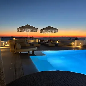 Paolas Sunset 2*, אגיוס סטפנוס יוון