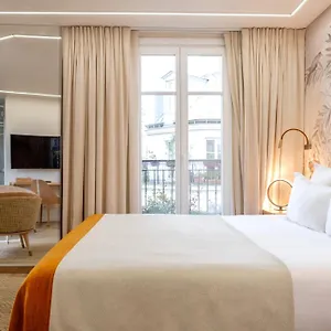 4* Otel Grand Saint Michel