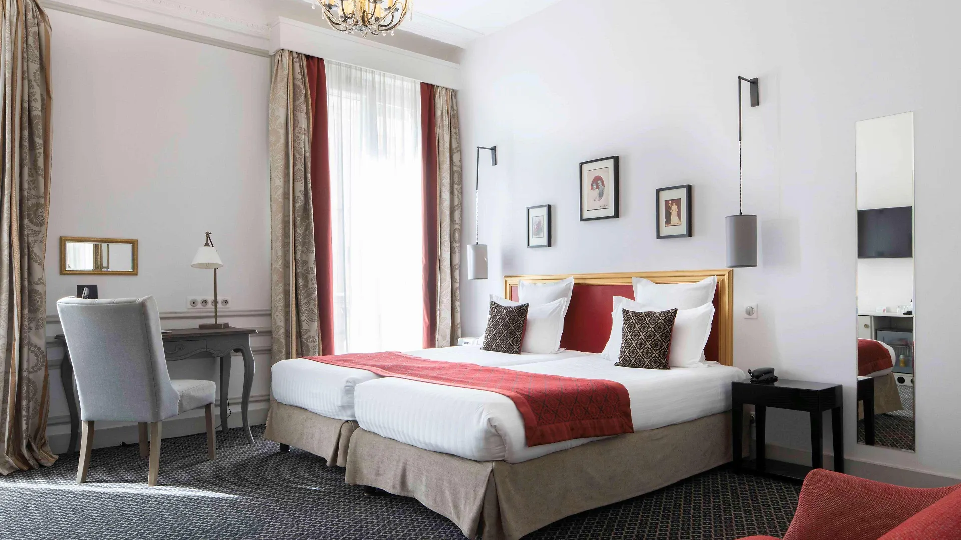 Bradford Elysees - Astotel Paris Hotel