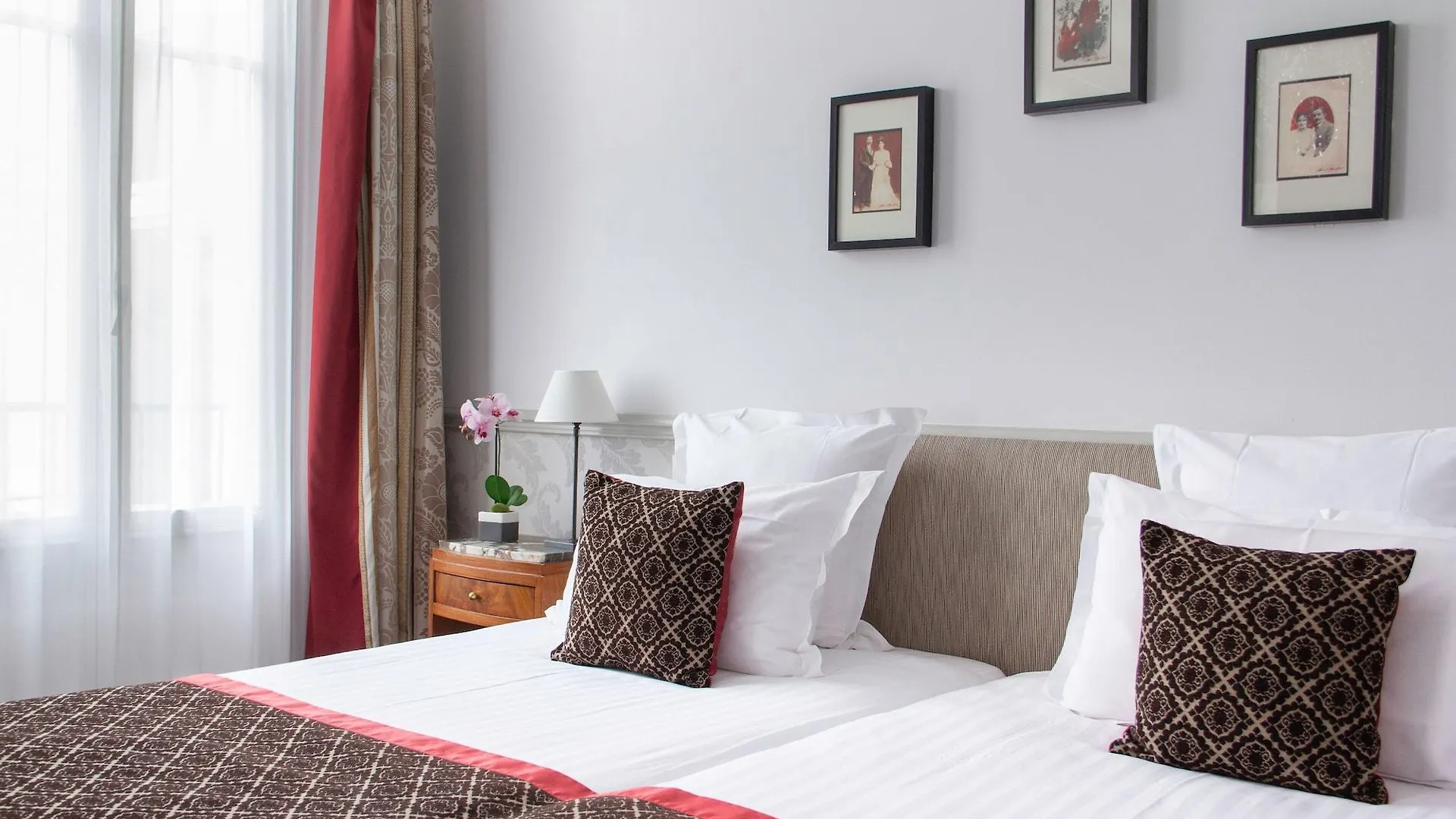Bradford Elysees - Astotel Paris Hotel