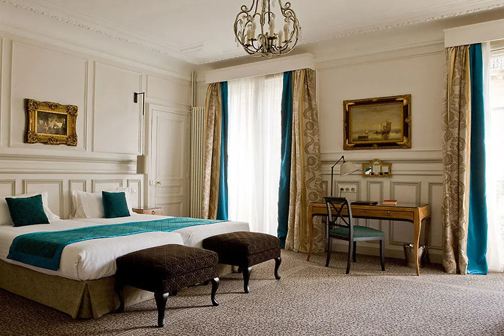 Bradford Elysees - Astotel Paris Hotel