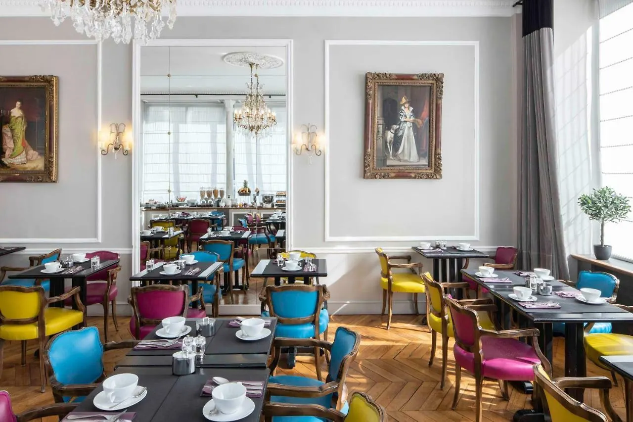 **** Hotel Bradford Elysées - Astotel Paris France